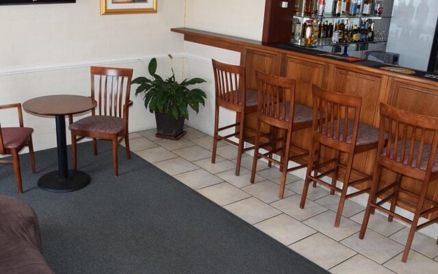 Best Western Coachman's Inn Motel