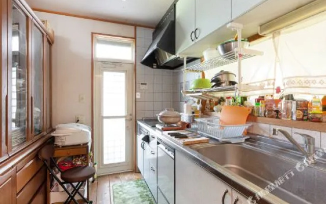 Abbey Road Inn Seika