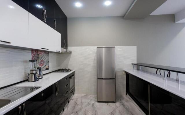 Serviced Apartment on Rustaveli Avenue 9