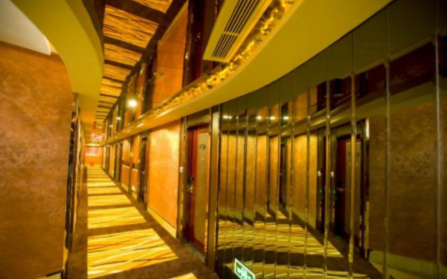 Lishui Jia Yi City Hotel