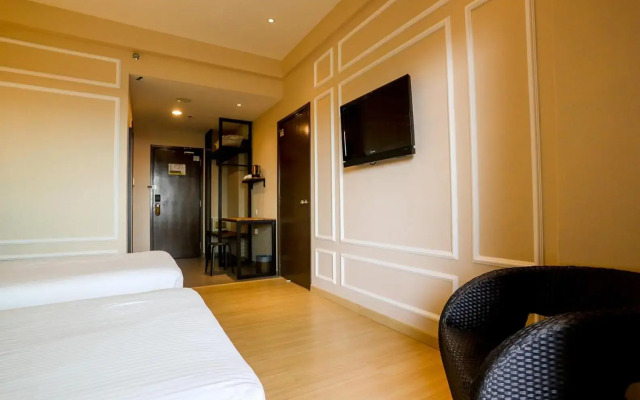 Marvelux Hotel