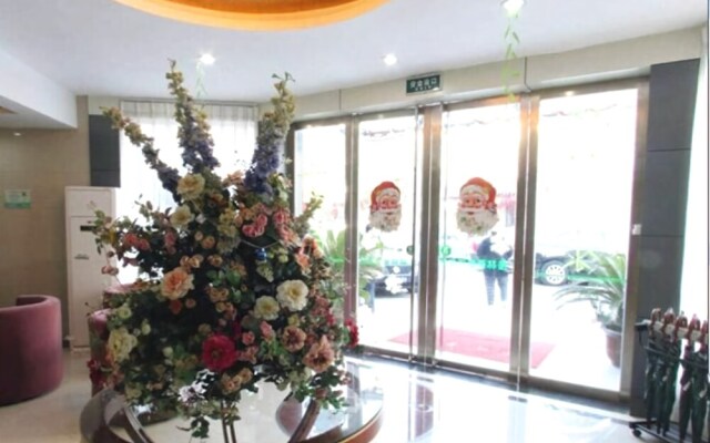 GreenTree Inn Yangzhou Slender West Lake Wencheng Attic Express Hotel