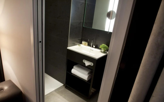 Hotel Caron Paris 4