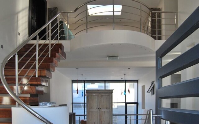 Luxury Mountain View Villa