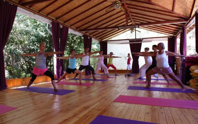 Likya Misafir ve Seminer Evi
