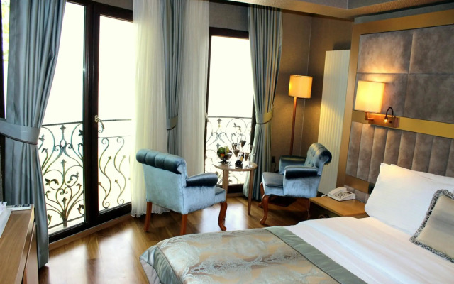 Lale Hotel