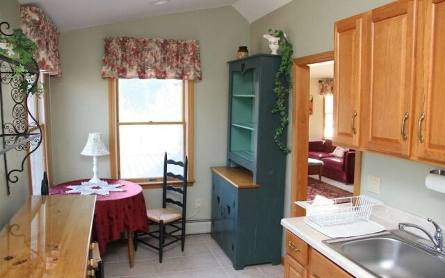 On Cranberry Pond B&B