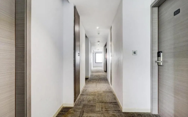 Puri Hotel Manjulata Residency