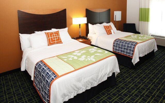 Fairfield Inn & Suites Madison East