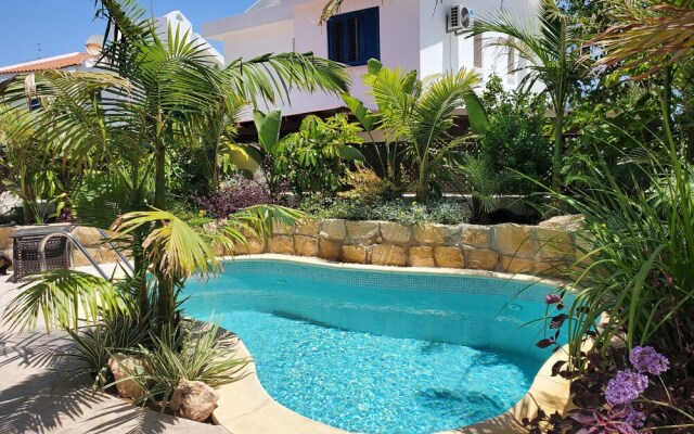 Charming 3-bed Villa in Protaras With Heated Pool