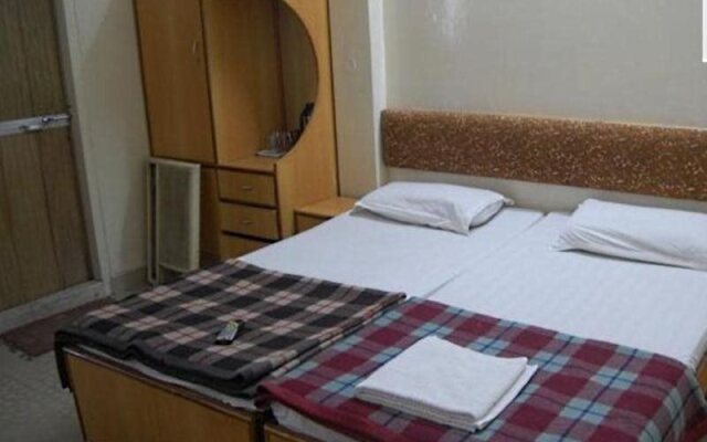Hotel Raj