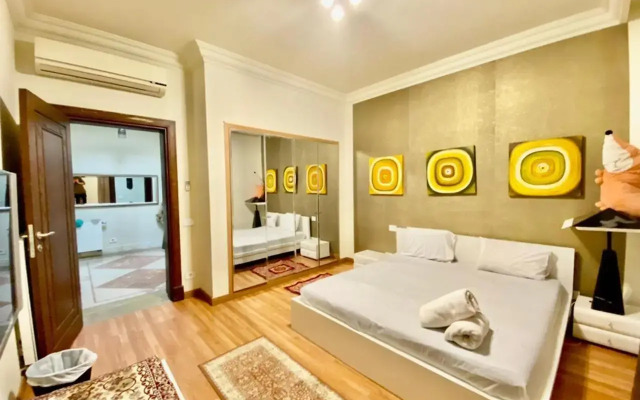 MB 2 Palace New Marina El Gouna