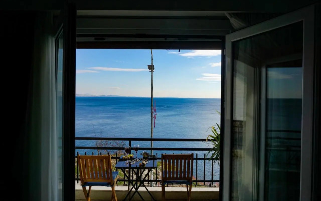 Seaview apartment