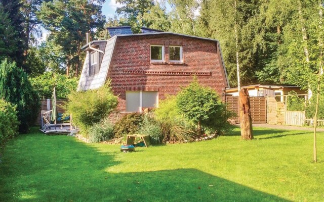 Stunning Home in Berlin With 4 Bedrooms, Sauna and Wifi