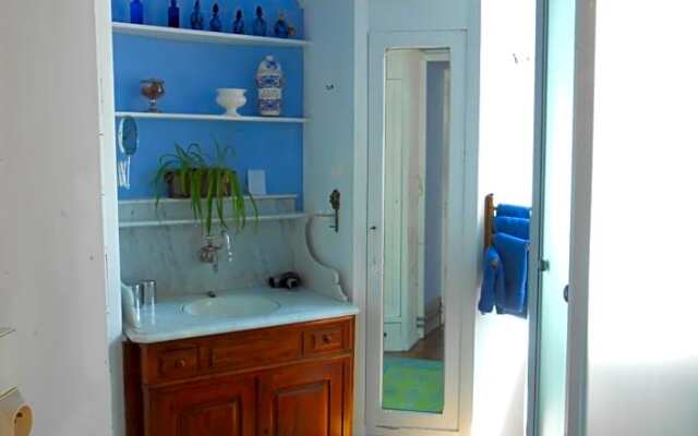 Chateau De Courbelimagne, Raulhac