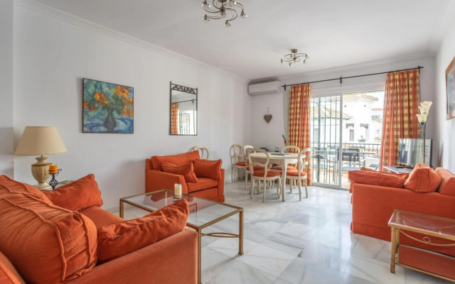 Modern Family Town House