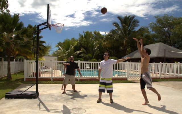 Combate Beach Resort