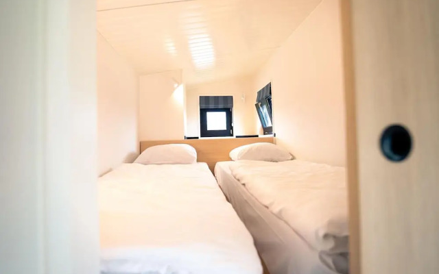 Comfortable Lodge Near sea at 500m