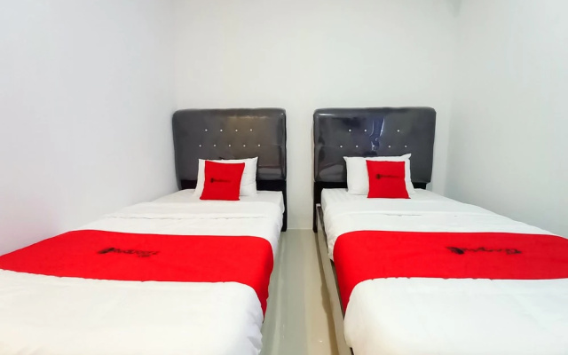 RedDoorz Syariah @ Sungai Pinang Muara Bungo – Guest Rooms – Muara Bungo