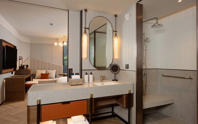 Canopy by Hilton Bangkok Sukhumvit