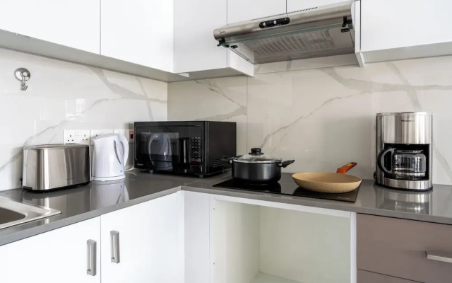 Infinity 1-Bedroom Apartment in Larnaca
