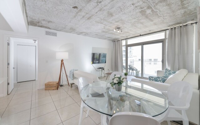 Miami World Rental - Midtown 820