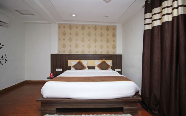 City Hotel and Suites Agra