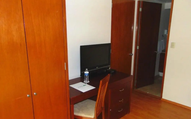 Residence L'heritage Aristóteles 140 by Bluebay