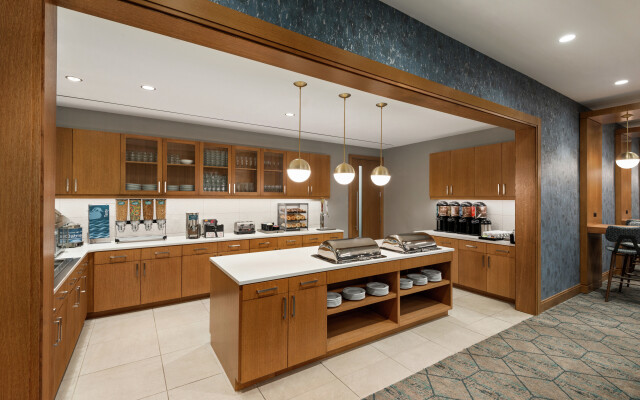 Home2 Suites by Hilton Houston IAH Airport Beltway 8