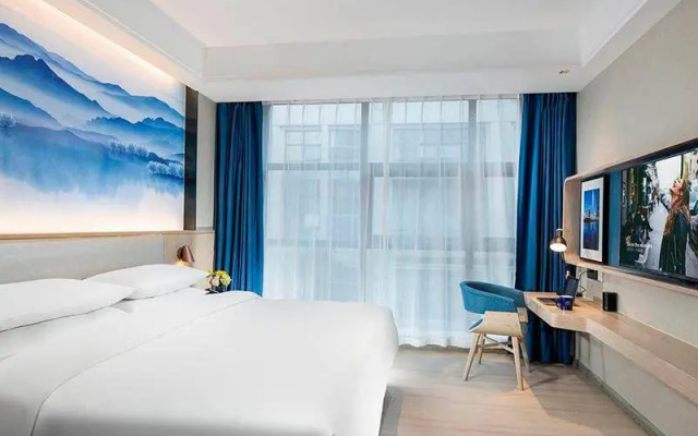 Kyriad Hotel (Luoyang Longmen high-speed railway station Branch)