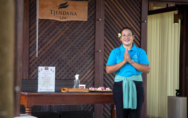 Lembongan Beach Club and Resort