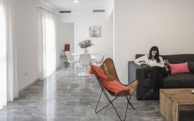 Numa I Jondo Apartments