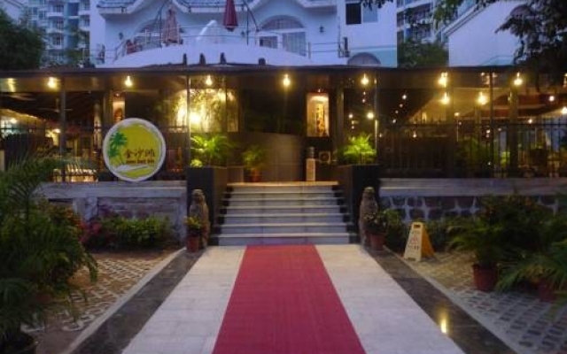 Golden Beach Villa