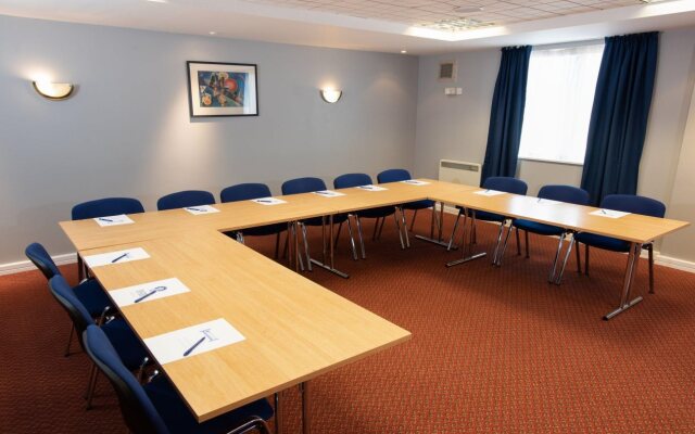 Holiday Inn Express Liverpool - Knowsley M57,Jct.4