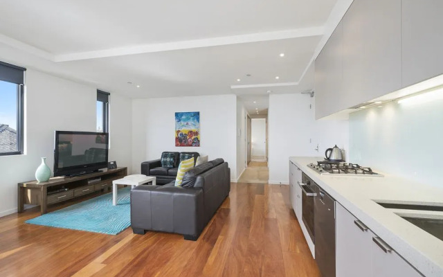Pier Point 404- Luxe on Geelong Waterfront, 2 BDRM