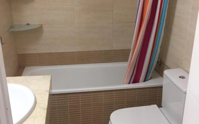 Luxury Apartment Accommodation, next to beach & train station Calella