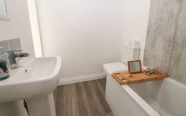 Flat 3 Englehurst Mews