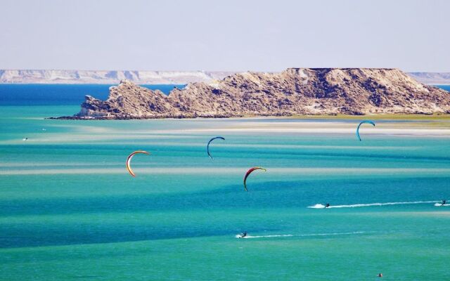 Dakhla Spirit Camp - Kitesurf Hotel