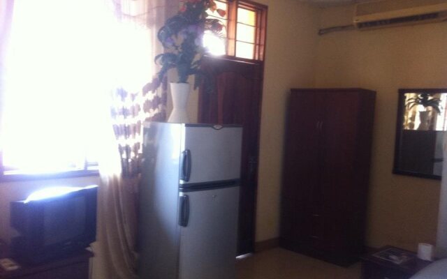 Cross Way Executive Hotel - CWE