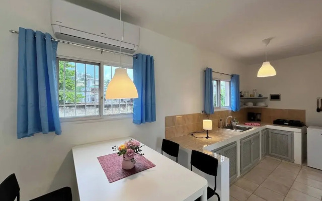Secure 2-pers Apartment Close to the Beach