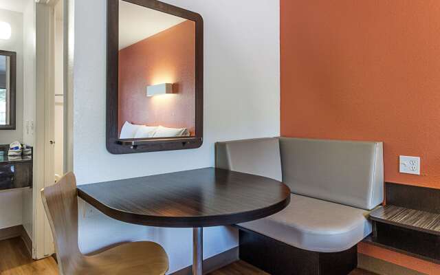Motel 6 Fresno, CA
