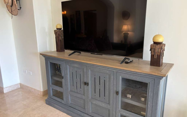 Beautifully Maintained 2-bed Condo in Las Mañanitas