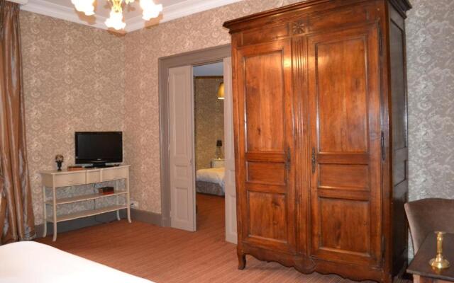 Hôtel Restaurant - Chateau de Lalande