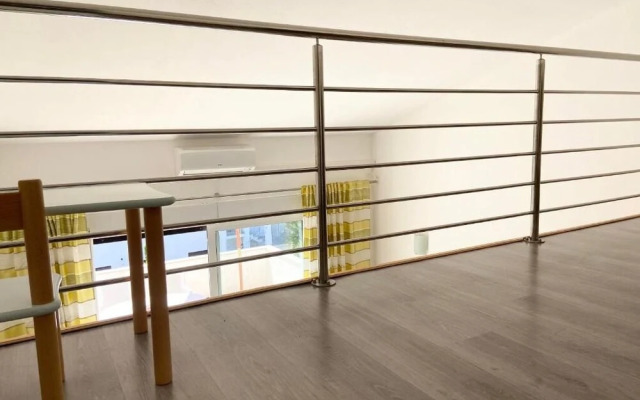 Žare - With Garden - A2