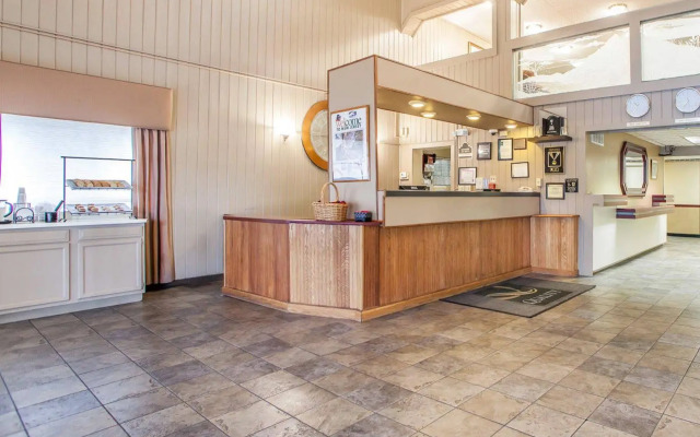 SureStay Plus Hotel by Best Western McGuire AFB Jackson