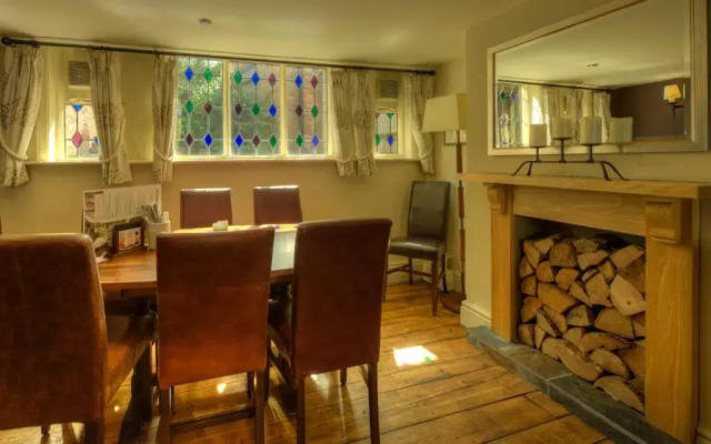 Dog & Partridge Hotel by Greene King Inns
