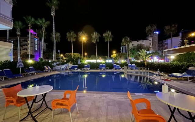 Kleopatra Miray Hotel