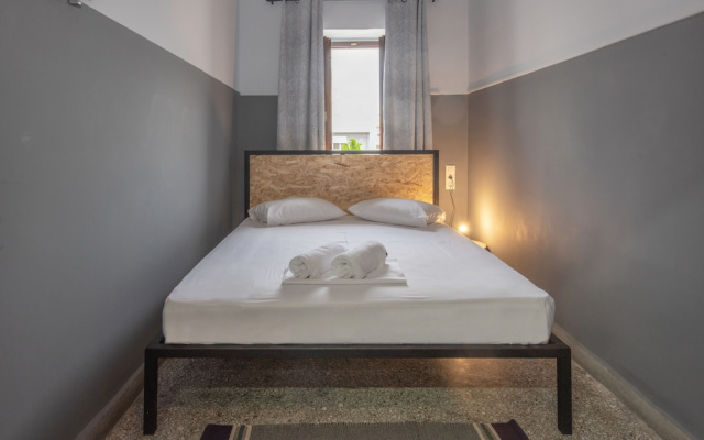 Intra Muros Hostel