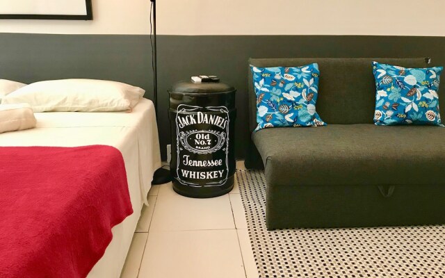 Jump in Bed Copacabana 3 - Estudio