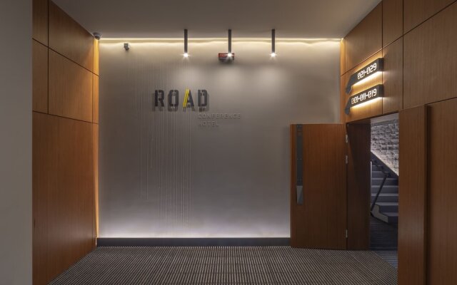 Дизайнерский отель Road